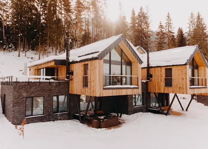 Skri Chalets
